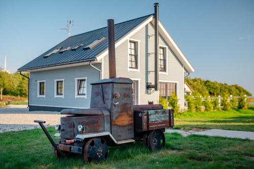 Pakri Parun Pakri Parun