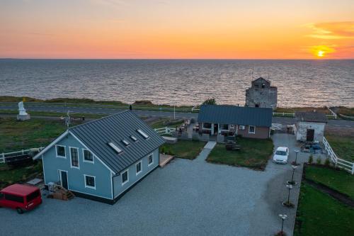 Pakri Parun Pakri Parun