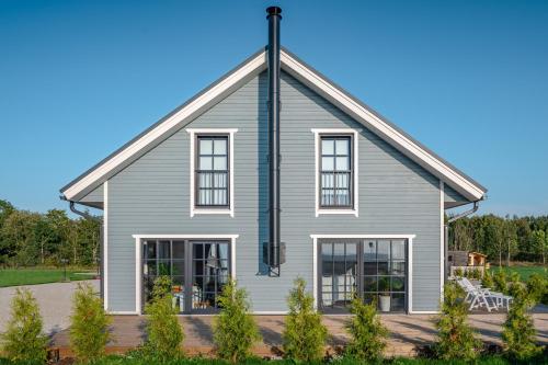 Pakri Parun Pakri Parun