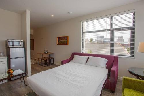One Bedroom Apartment with San Diego Downtown View in San Diego, USA