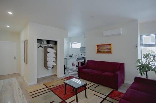 Spacious 500 sqft Studio with Balboa Park View - image 6