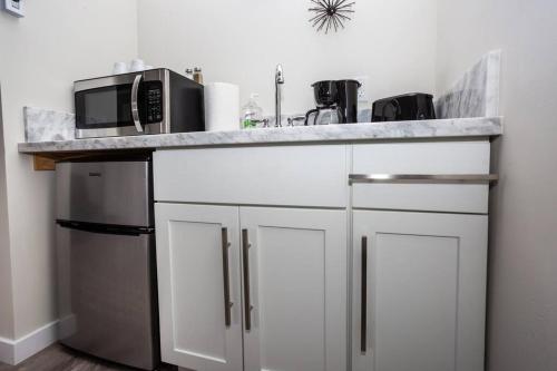 Studio with Large Balcony- San Diego Gateway in San Diego, USA