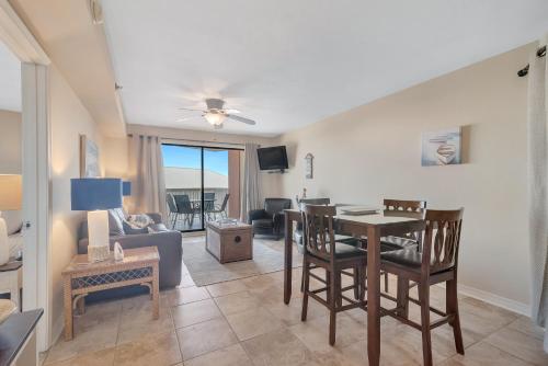Harbour Place Unit 403 - image 5