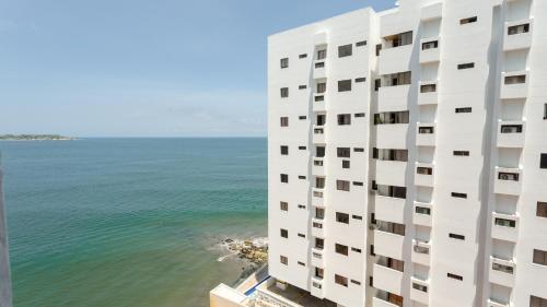 APARTESTUDIO MARINARE DE 1 HABITACIONES CON SALIDA DIRECTA A LA PLAYA