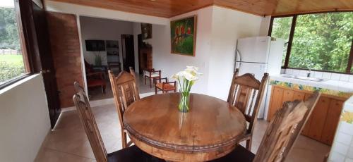 Hacienda Moncora cabaña lago p2 (Hacienda Moncora cabana lago p2) in Diğer