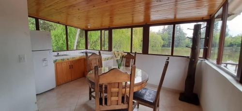 Hacienda Moncora cabaña lago p2 (Hacienda Moncora cabana lago p2) in Diğer