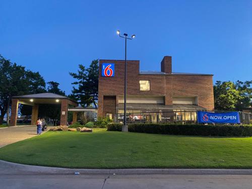 Motel 6 Oklahoma City OK Fairgrounds West in Oklahoma City, USA