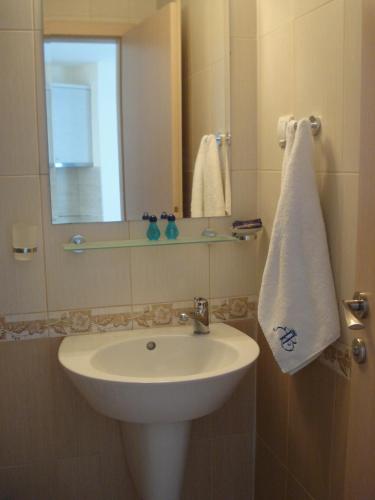 Royal Bay Resort & Aqua Park - All Inclusive and Free beach accsess, Балчик (фото 8)