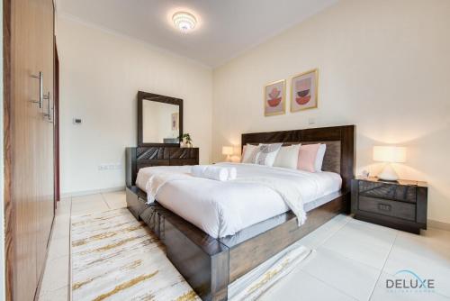 Exceptional 1BR at The Residences 8 Downtown by Deluxe Holiday Homes