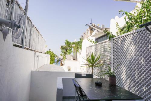 Studio with Balcony