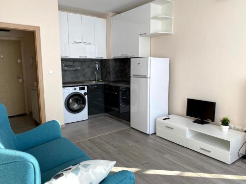 Mountain View Magenta White apartment, Sofia (Foto 5)