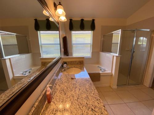 Home Away from Home with Private Pool in Kissimmee, USA