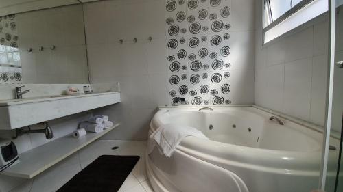 Master Double Room image 3