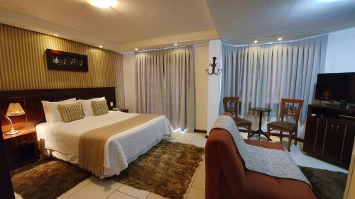 Deluxe Suite image 10