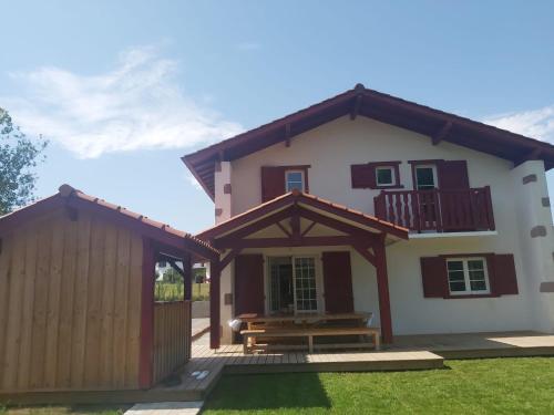 Charmante maison basque. Idéale famille & enfants gîte à louer Anhaux