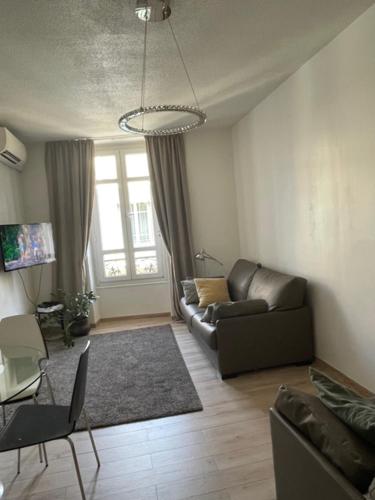 Apartment on Dante street next to the sea
