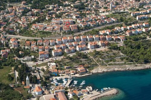 Apartment Goga - Seaview & Parking - Location saisonnière - Mali Lošinj