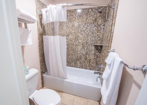 Travelodge by Wyndham Culver City, Лос-Анджелес (фото 11)
