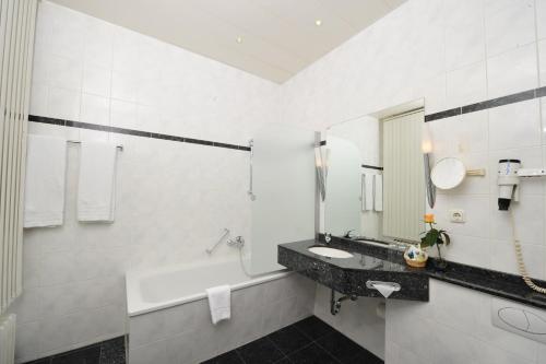 Frühlings-Hotel - image 6