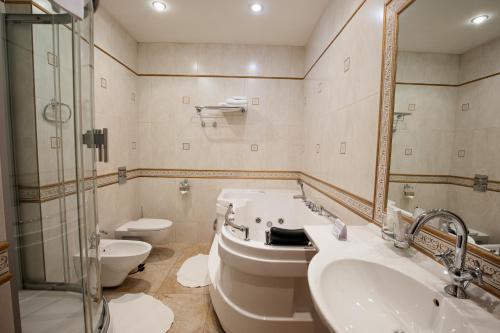 Hotel Lermontov - image 11