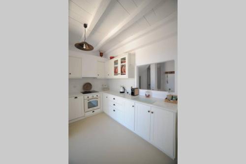 ห้องครัว, Casa Vento - Maisonette near Santa Maria beach in ซานตา มาเรีย