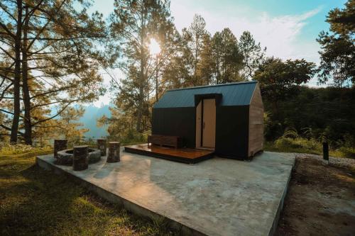 Exterior view, Bobocabin Kaldera, Toba in Parapat