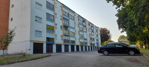 Könyvkuckó Apartman (Konyvkucko Apartman) in Harkany