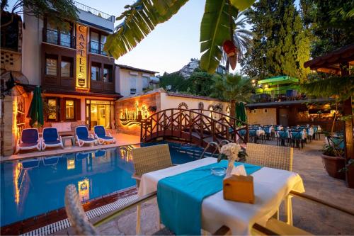 Castle Old Town Hotel, Antalya