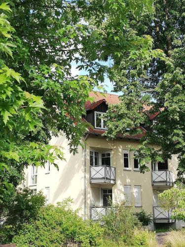 Exterior view, Ferienwohnung Am Kurpark in Bad Klosterlausnitz