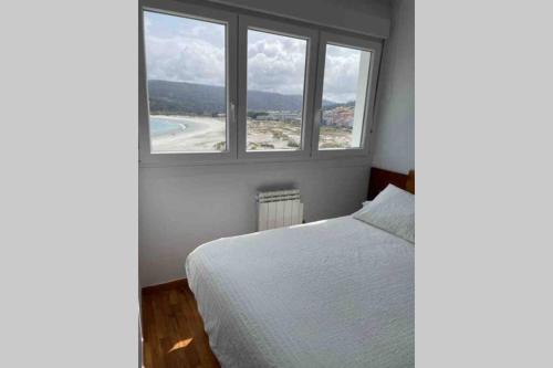  Apartamento en primera linea de playa, Laxe in Laxe