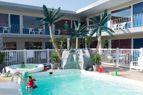 Sandbox Motel in Wildwood, USA
