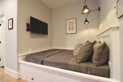 The Prince Suite at Prince Street Inn in Alexandria, USA