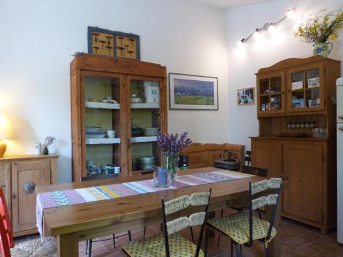 Casa Jacaranda in Монтеверді Маріттімо