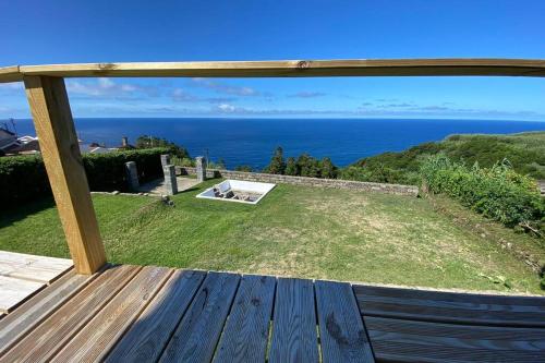 ระเบียง/ชานเรือน, Craftsman's House in ซานตานา