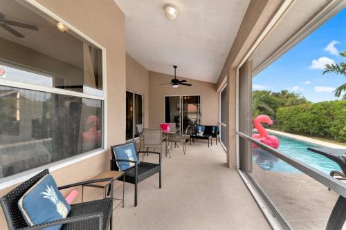 Flamingo House - image 6