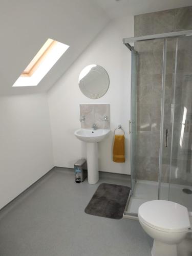 Bathroom, Greenway Guesthouse in Mullingar