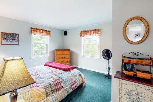 Moosehead Lake Retreat - image 5