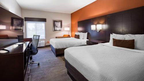 Best Western Plus Lee's Summit Hotel & Suites