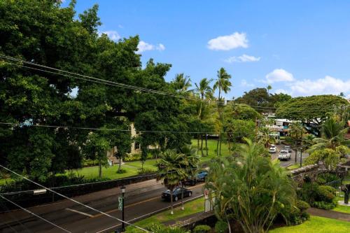 Big Island Kona Plaza 202 by Coldwell Banker Island Vacations - image 3