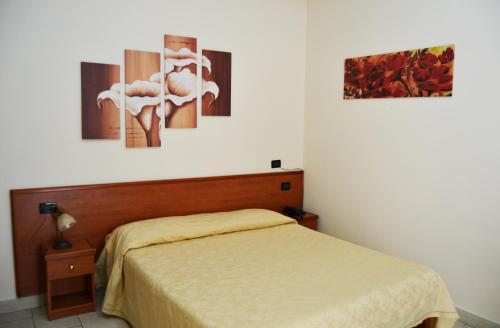 Triple Room image 5