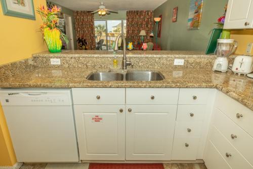 SeaCrest 302 condo - image 10