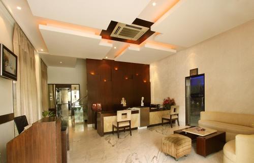 Lobby, The President Hotel in Jayanagar
