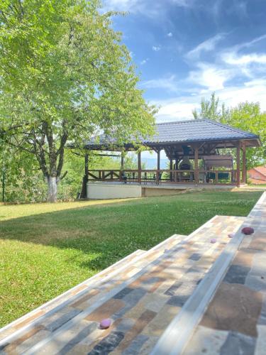 Deluxe Villa image 7
