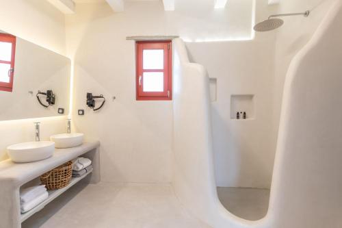 Marathi Mykonos