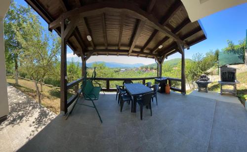 Deluxe Villa image 8
