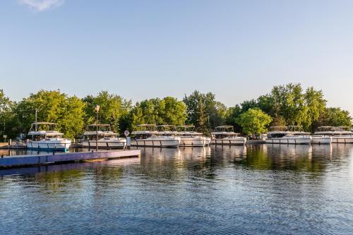 Luxury Rideau Apartments by GLOBALSTAY