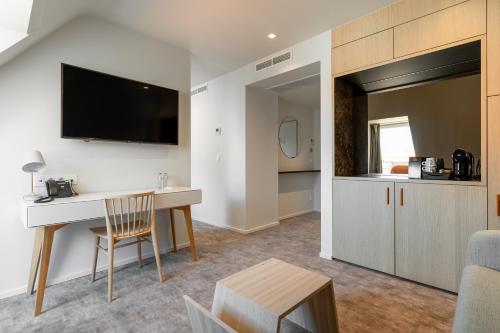 Suite image 5