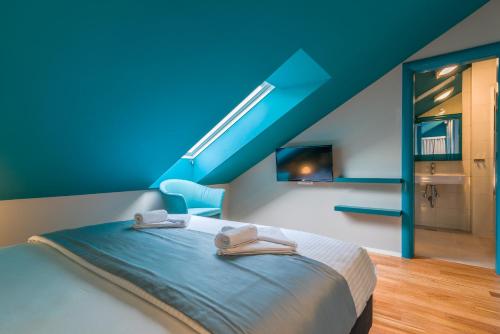 Apartments and Rooms Azzurra - image 2