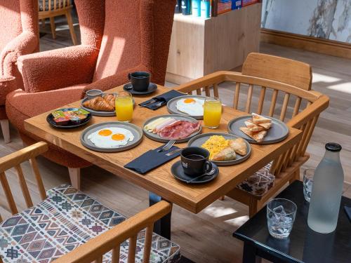 אוכל ומשקאות, Metropole Urban Hotel in האי כרתים