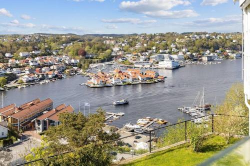 Apartment with amazing views - free parking, Arendal (foto 8)
